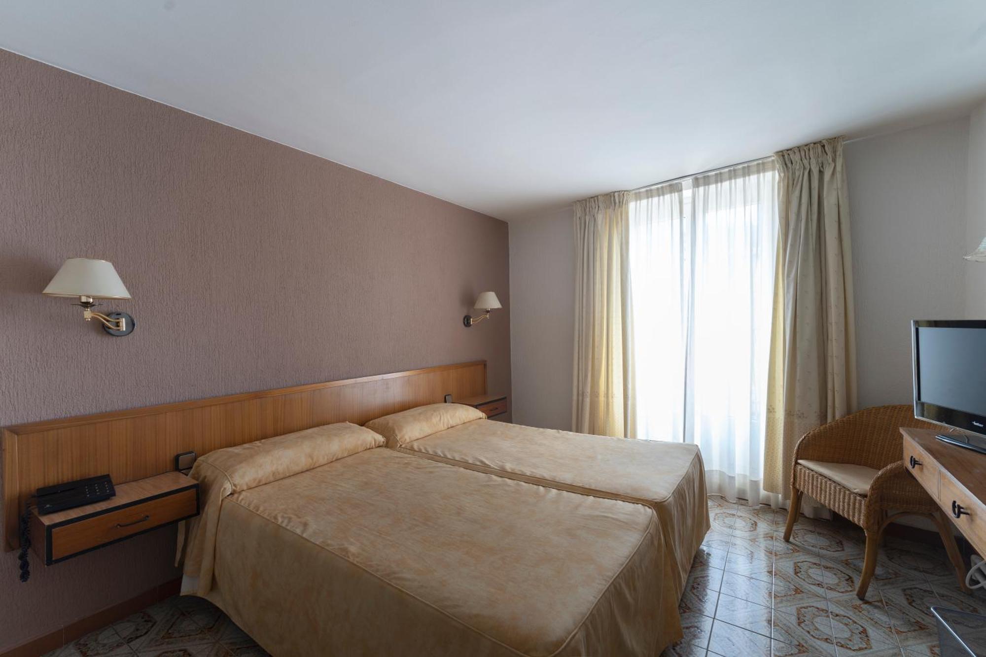 Hotel Tall De Conill Capellades Dış mekan fotoğraf